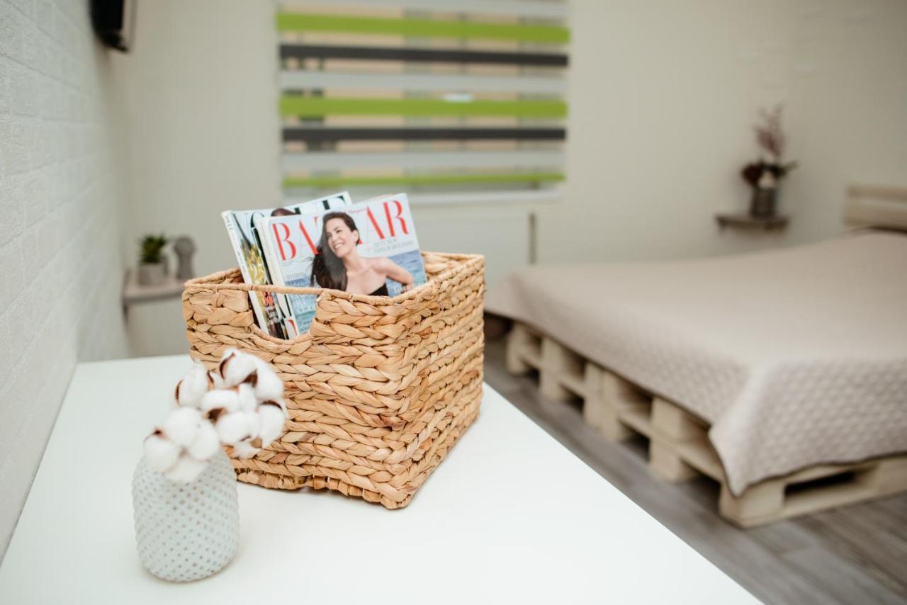 Apartments At Kontorska 10 คาร์คิฟ ภายนอก รูปภาพ